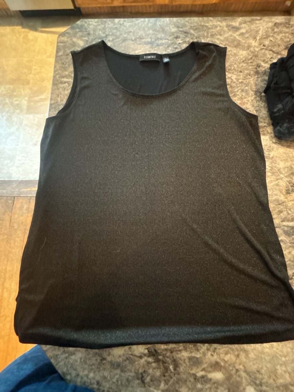 Elementz Women's Black Shimmer Tank Top Size L